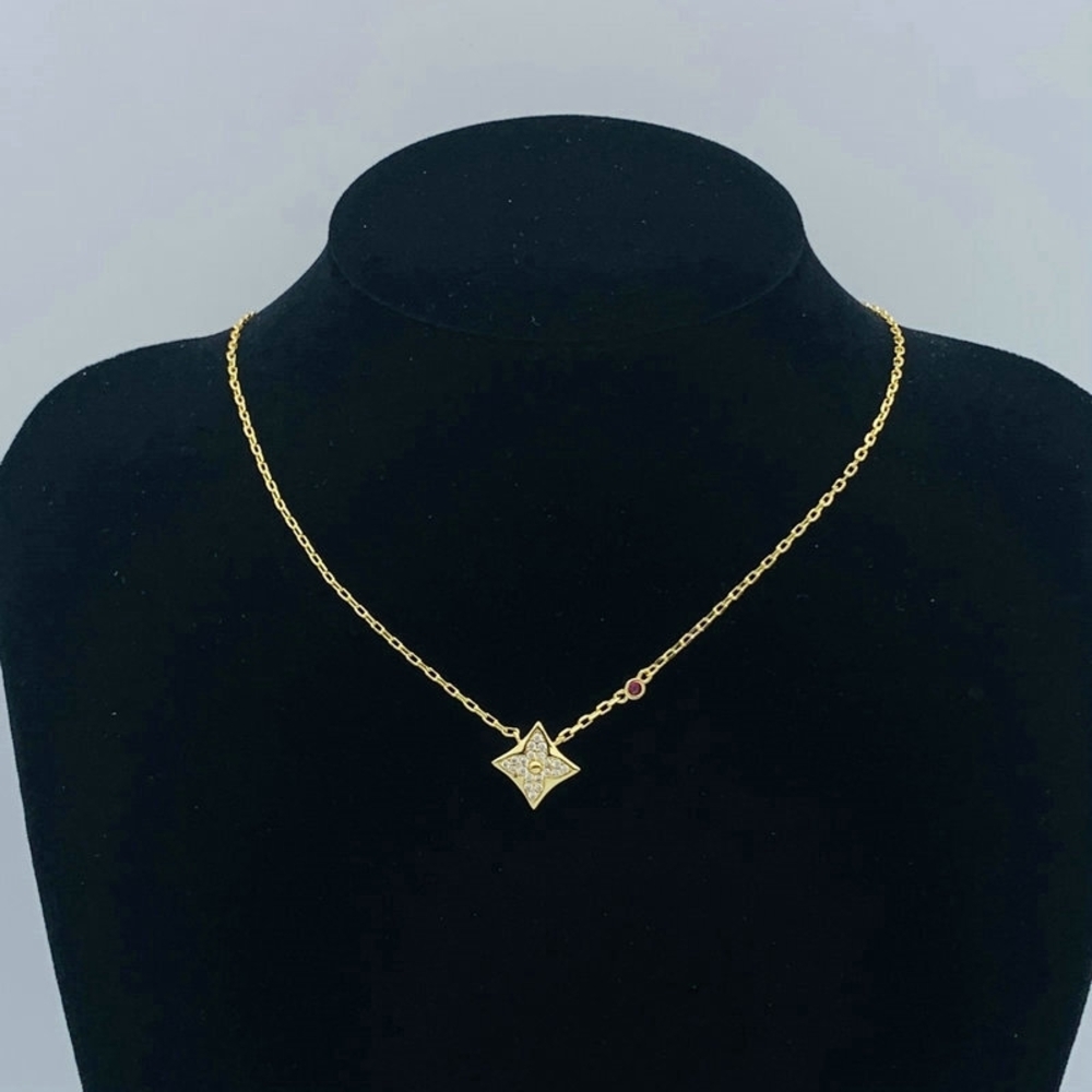 Luxury LV Gold Star Charm Necklace